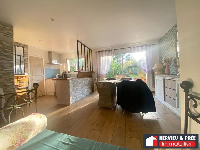 Maison 6 pièces 140 m²