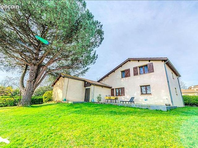 Maison 6 pièces 140 m²