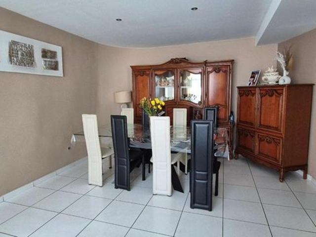 Maison 6 pièces 140 m²