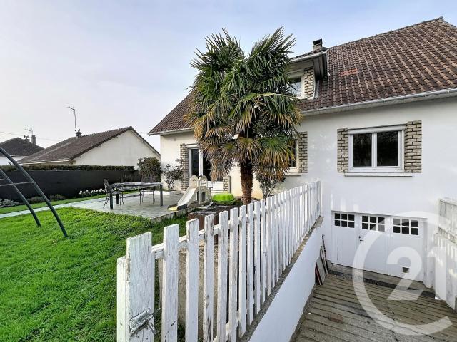Maison 6 pièces 140 m²