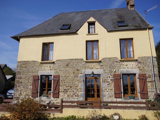 Maison 6 pièces 140 m²