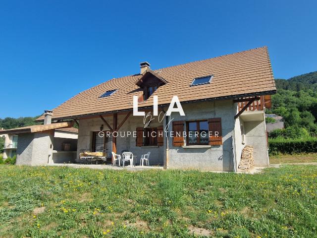 Maison 6 pièces 140 m²
