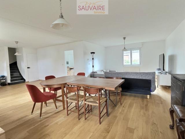 Maison 6 pièces 140 m²