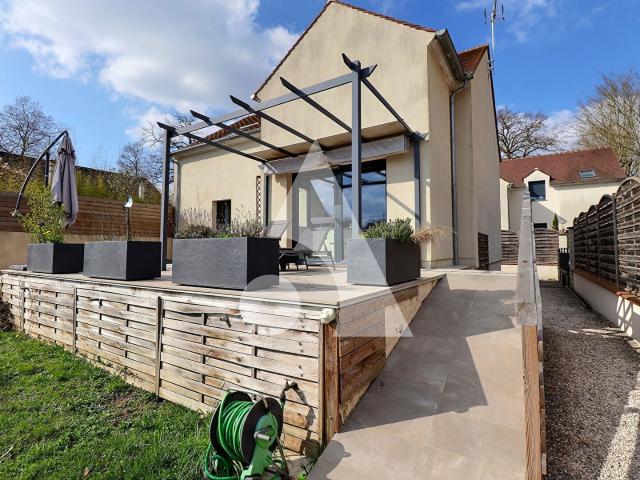 Maison 6 pièces 140 m²