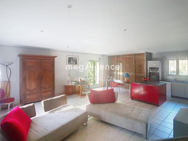 Maison 6 pièces 140 m²