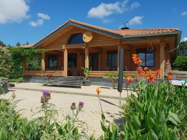 Maison 6 pièces 140 m²