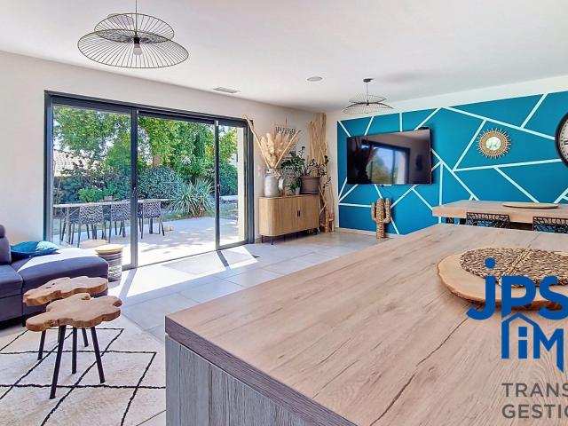 Maison 6 pièces 140 m²