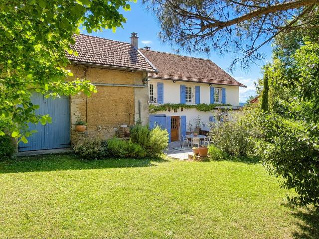 Maison 6 pièces 140 m²