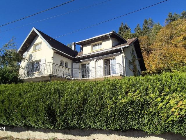 Maison 6 pièces 140 m²