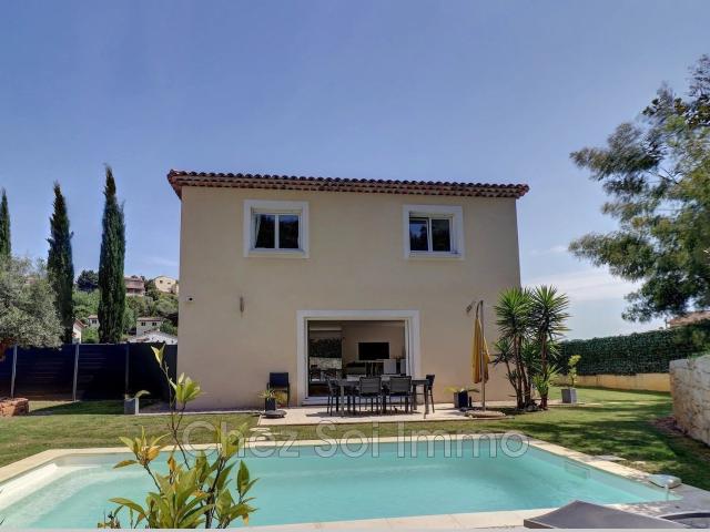 Maison 6 pièces 140 m²