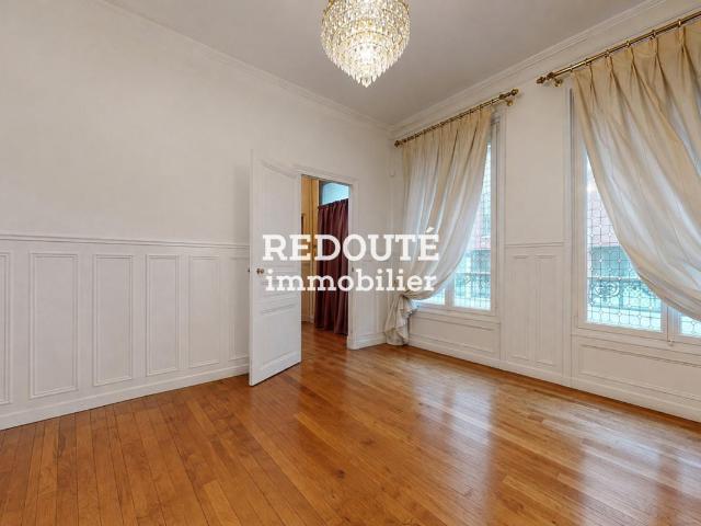 Maison 6 pièces 140 m²