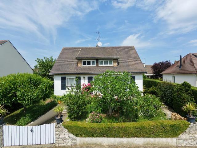 Maison 6 pièces 140 m²