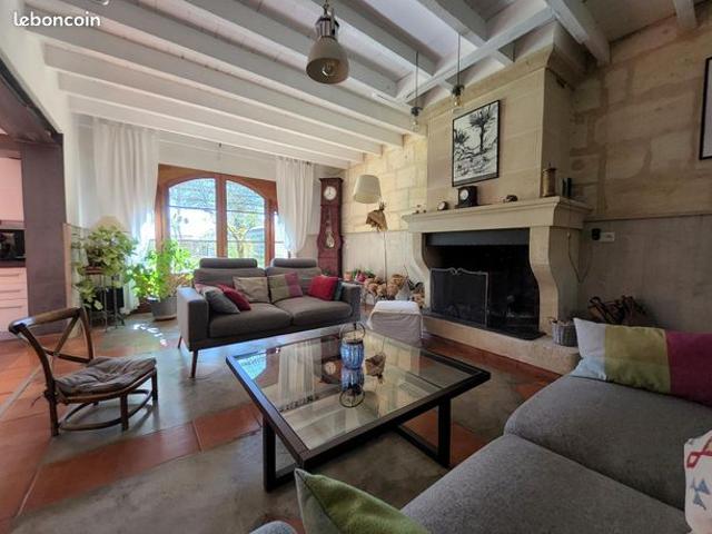 Maison 6 pièces 140 m²
