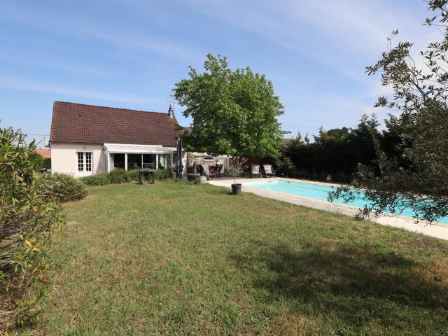 Maison 6 pièces 140 m²