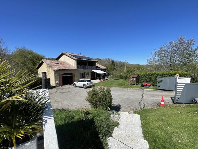 Maison 6 pièces 140 m²