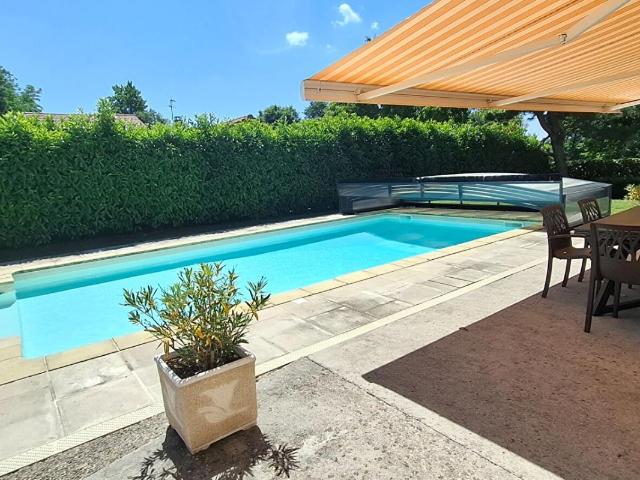 Maison 6 pièces 140 m²