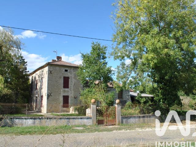 Maison 6 pièces 300 m²