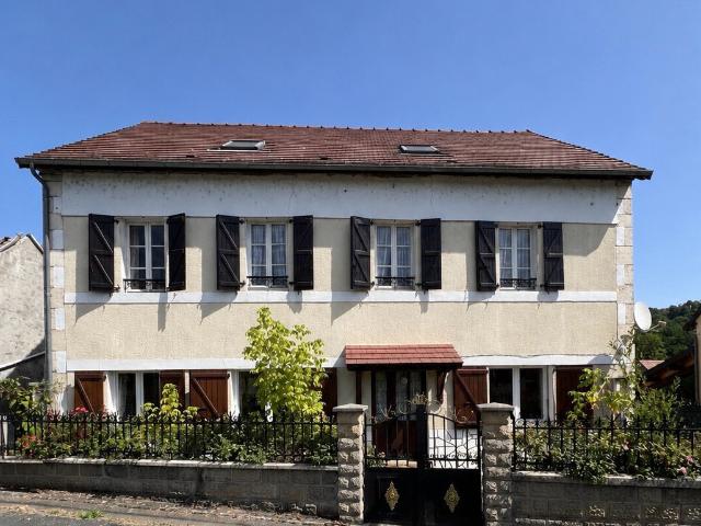 Maison 6 pièces 140 m²