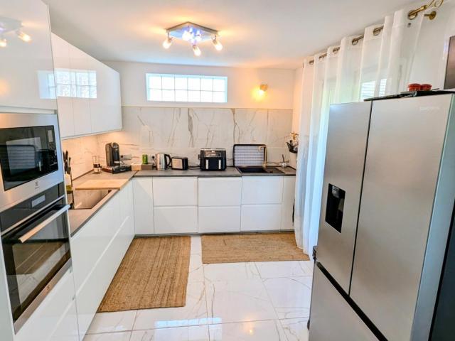 Maison 6 pièces 140 m²