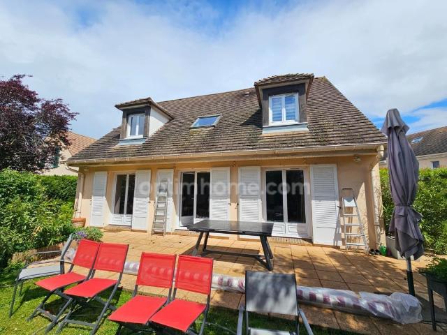 Maison 6 pièces 140 m²