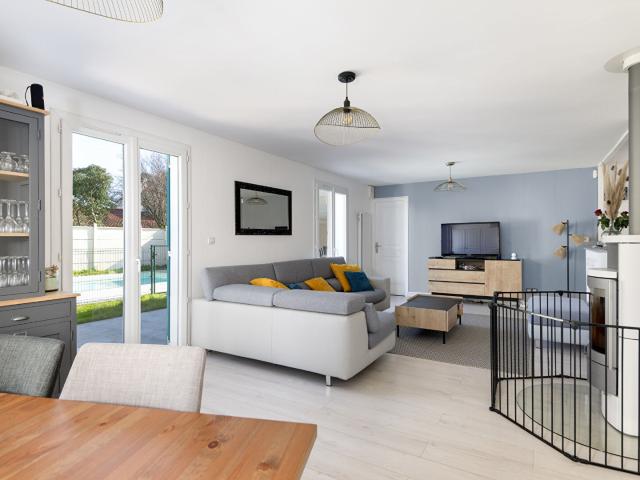 Maison 6 pièces, 140 m² à louer à Fenouillet 31150