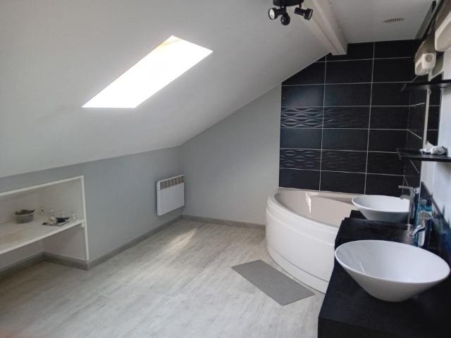 Maison 6 pièces, 140 m² à louer à Guigneville sur Essonne 91590
