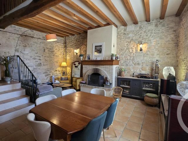 Maison 6 pièces 141 m²