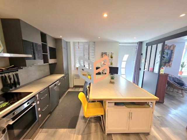 Maison 6 pièces 141 m²