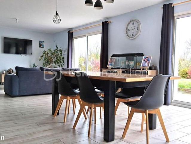 Maison 6 pièces 141 m²