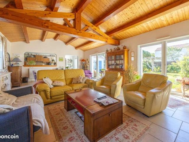 Maison 6 pièces 141 m²