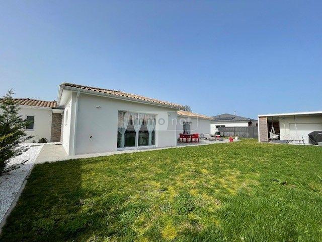 Maison 6 pièces 141 m²