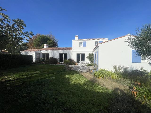 Maison 6 pièces 141 m²