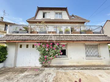 Maison 6 pièces 141 m²