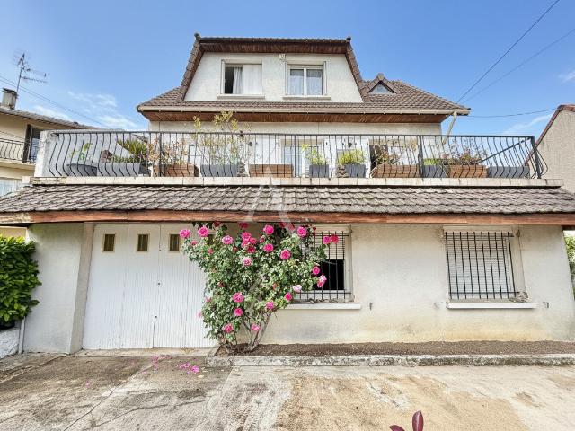 Maison 6 pièces 141 m²