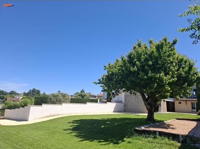 Maison 6 pièces 141 m²