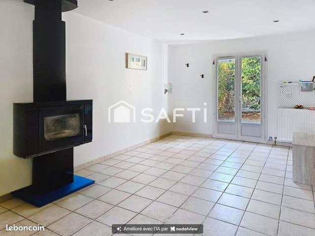 Maison 6 pièces 141 m²
