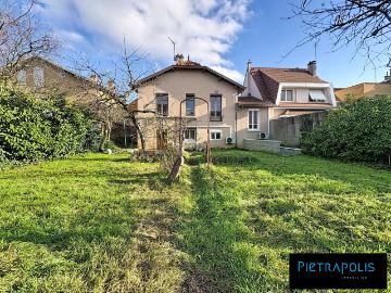 Maison 6 pièces 142 m²