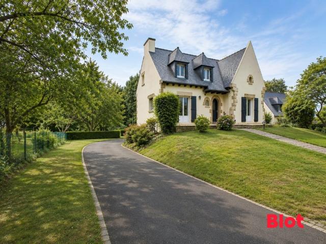 Maison 6 pièces 142 m²