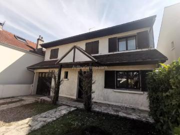 Maison 6 pièces 142 m²