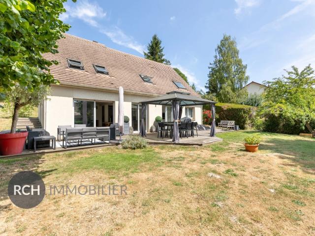 Maison 6 pièces 142 m²