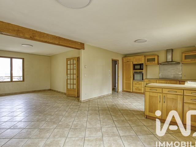 Maison 6 pièces 142 m²