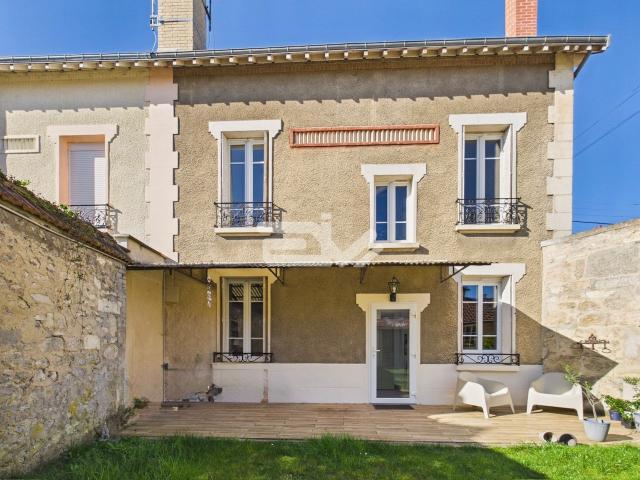 Maison 6 pièces 142 m²