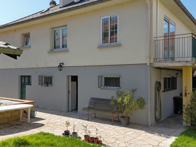 Maison 6 pièces 142 m²
