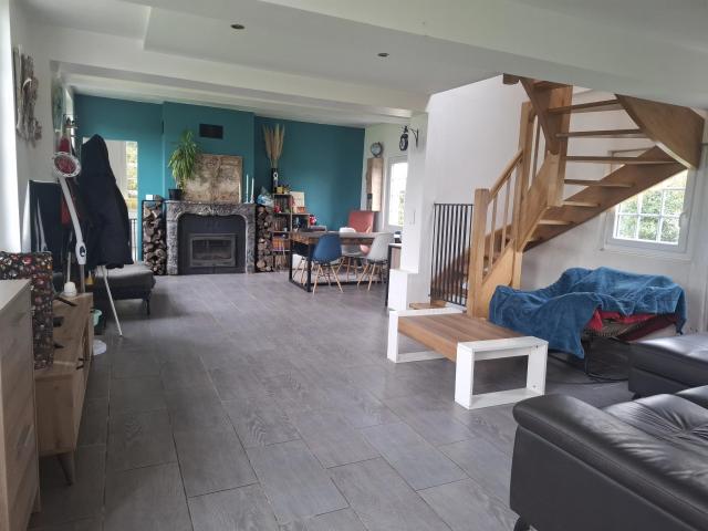 Maison 6 pièces 142 m²