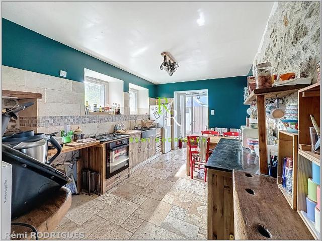 Maison 6 pièces 142 m²
