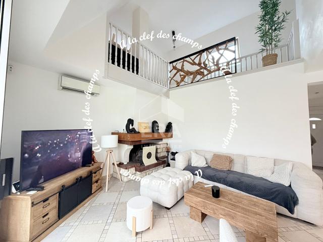 Maison 6 pièces 143 m²
