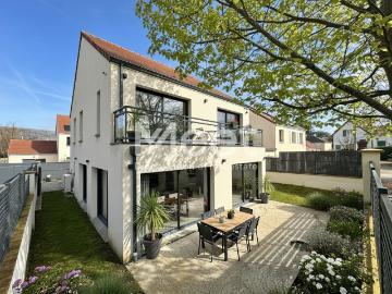 Maison 6 pièces 143 m²