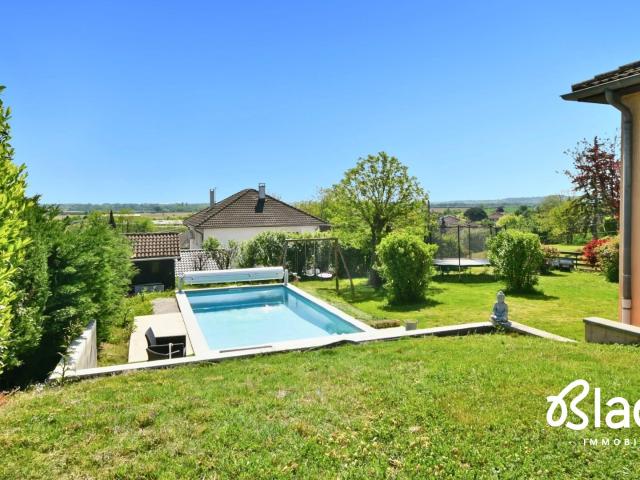 Maison 6 pièces 143 m²