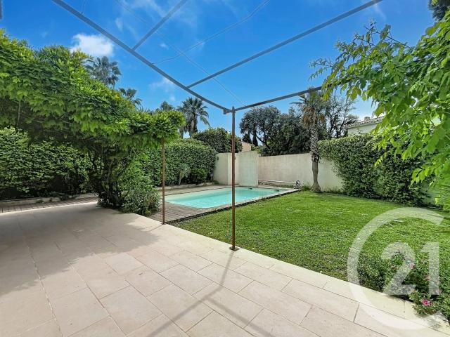 Maison 6 pièces 143 m²