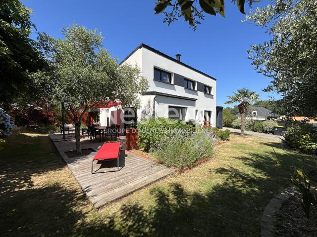 Maison 6 pièces 143 m²